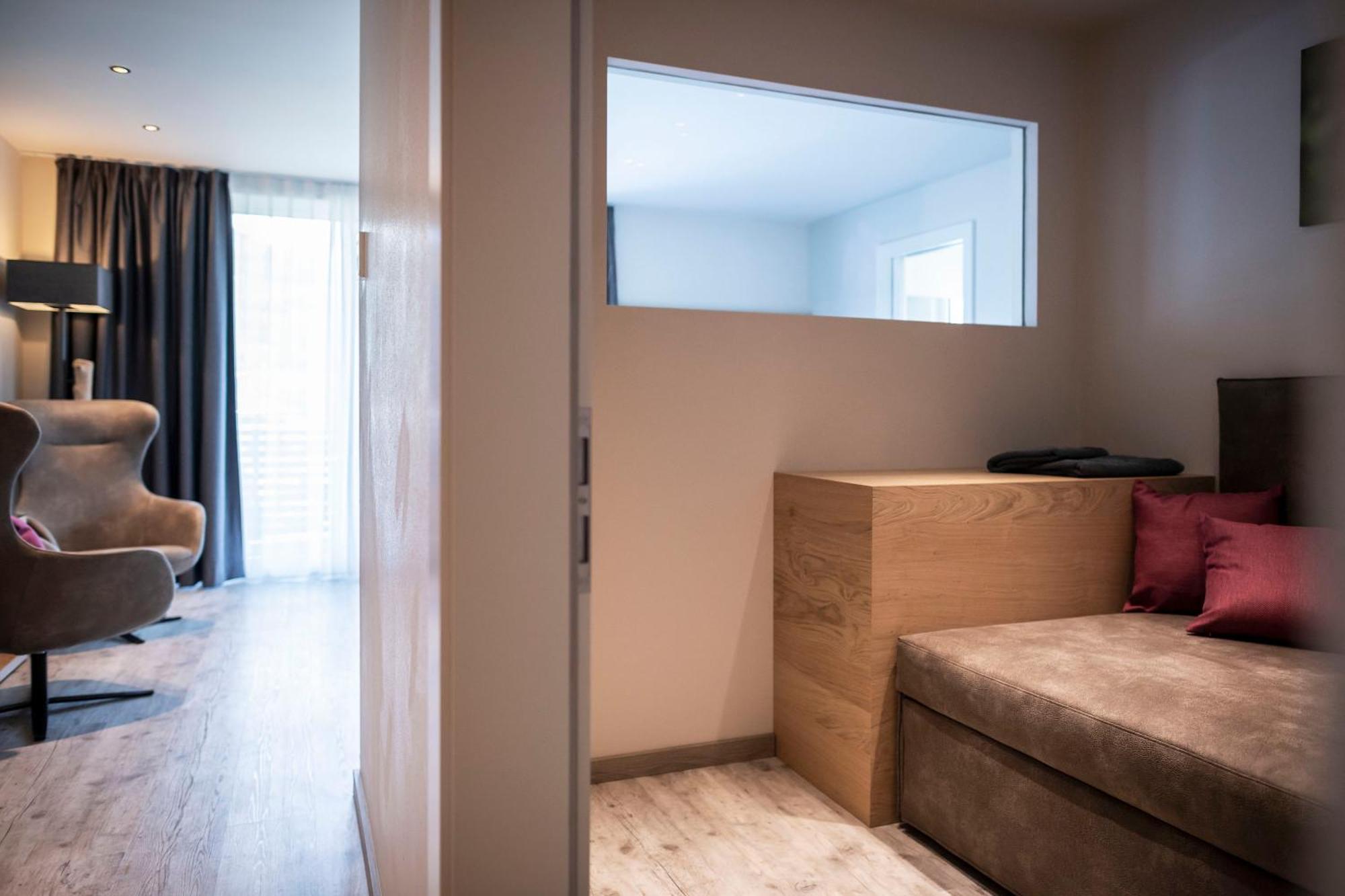 Hotel Pfeiss Lana Kültér fotó